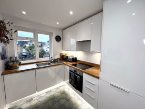 Photo 6- click for photo gallery